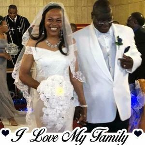 Meet your Posher, Deatra